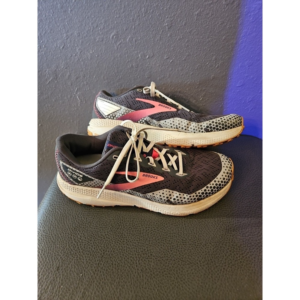 Brooks Divide Trail Running Sneaker Womens Size 11B‎ Gray/pink(S75